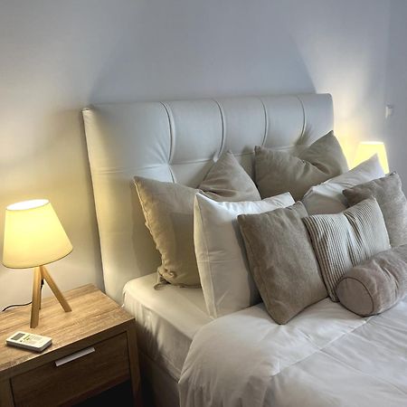 Allure Athens Urban Suites Esterno foto