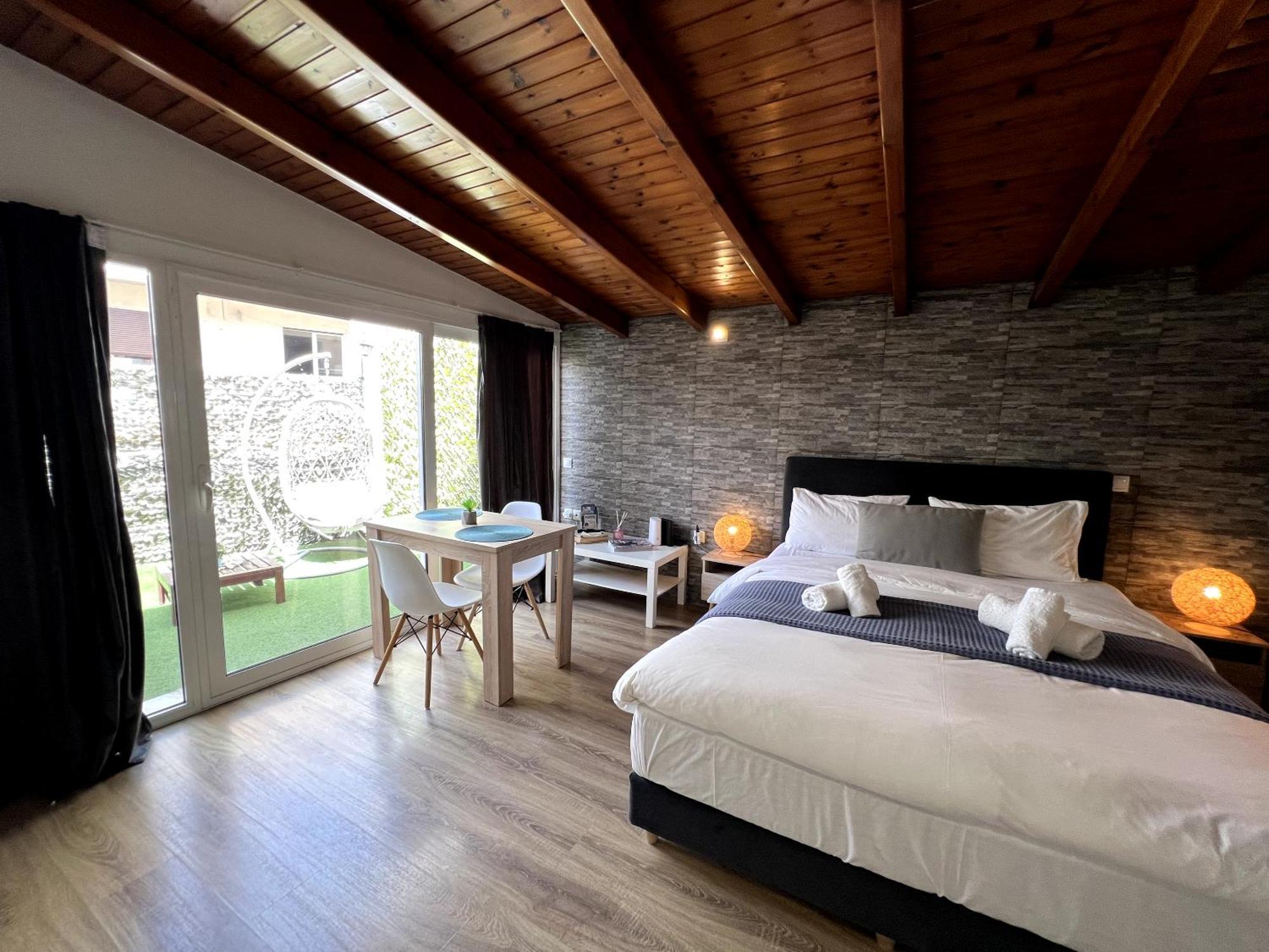 Allure Athens Urban Suites Esterno foto